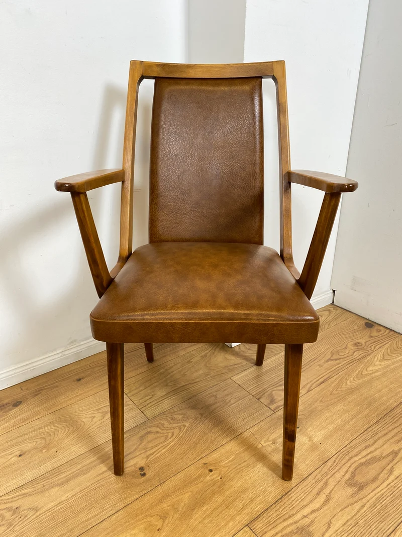 WMK I 1/10 Gemütliche Mid-Century Armlehnstühle mit pflegeleichtem Kunstlederbezug