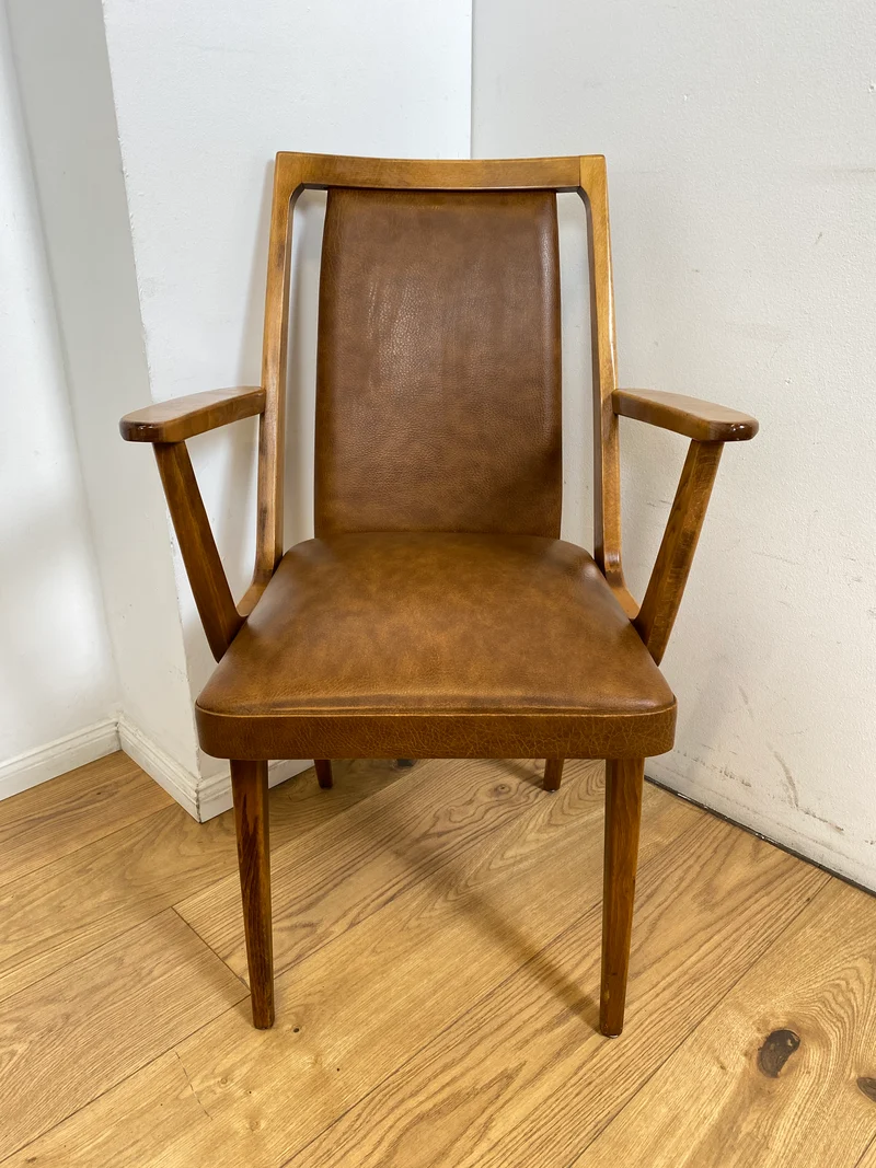 WMK I 1/10 Gemütliche Mid-Century Armlehnstühle mit pflegeleichtem Kunstlederbezug