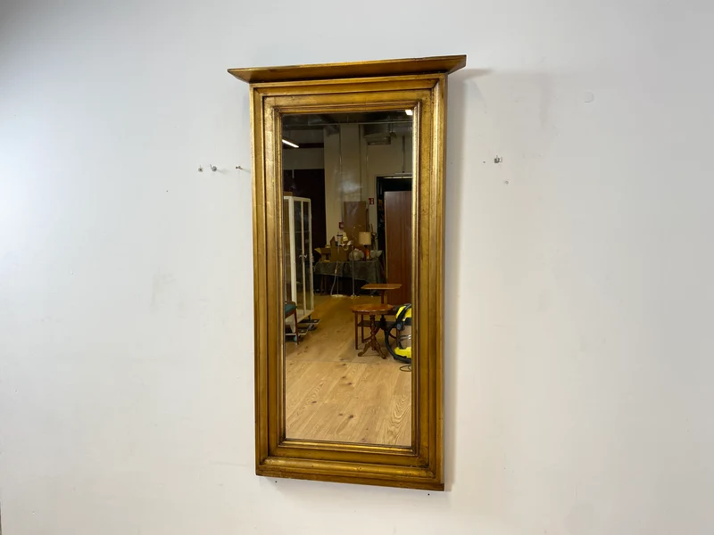 WMK I Schöner 72x130cm großer antiker Wandspiegel mit goldfarbenem Holzrahmen & Alterspatina