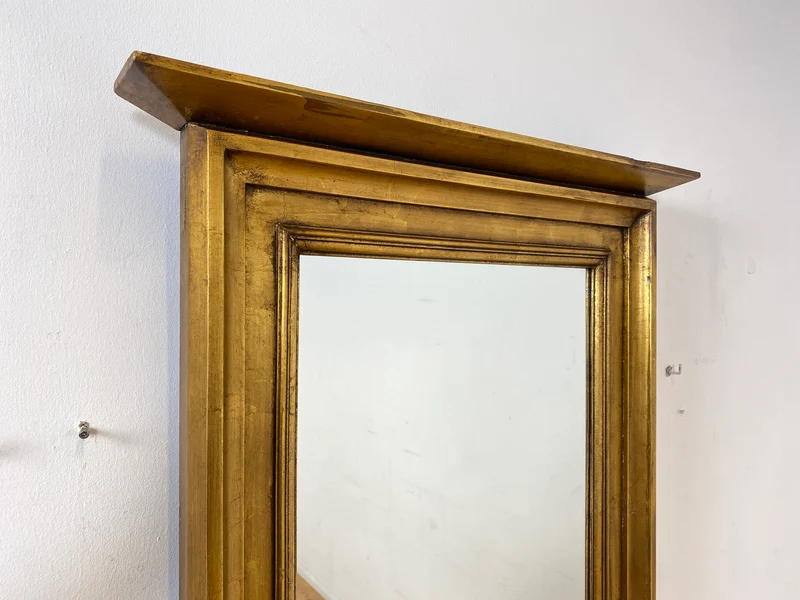 WMK I Schöner 72x130cm großer antiker Wandspiegel mit goldfarbenem Holzrahmen & Alterspatina