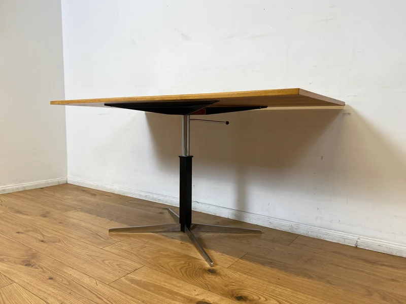WMK I Stilvoller höhenverstellbarer 70er Jahre Designer Tisch von Wilhelm Renz