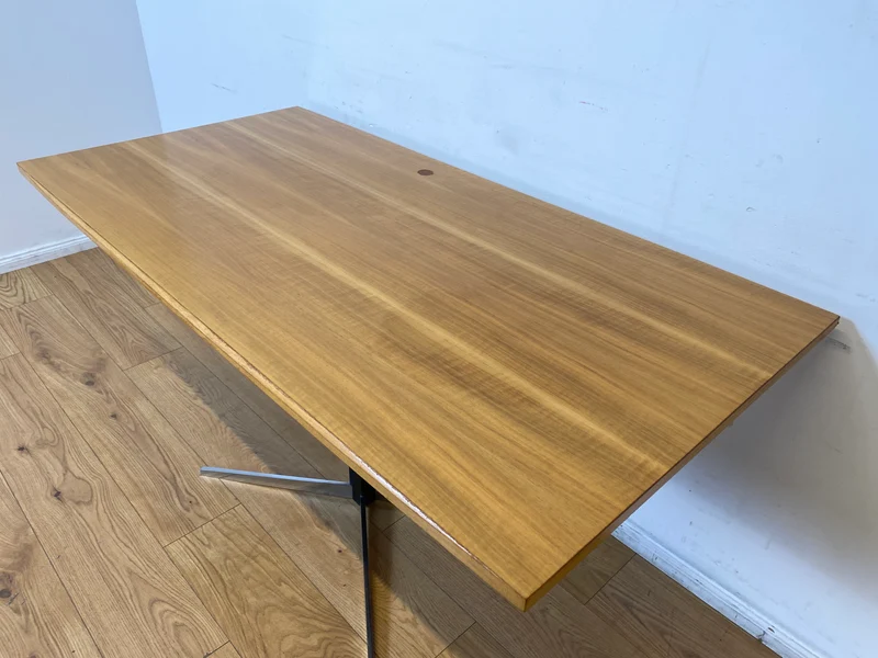 WMK I Stilvoller höhenverstellbarer 70er Jahre Designer Tisch von Wilhelm Renz
