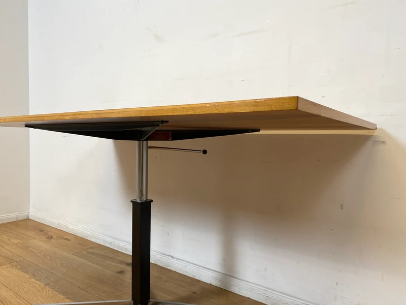 WMK I Stilvoller höhenverstellbarer 70er Jahre Designer Tisch von Wilhelm Renz