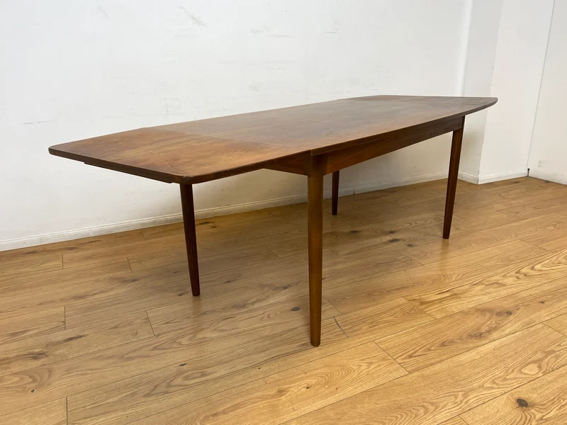 WMK I Eleganter skandinavischer Drop Leaf Esszimmertisch in Nussbaum mit hochklappbaren Erweiterungen