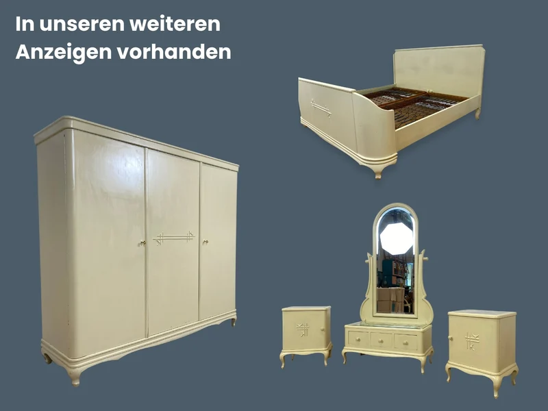 WMK I Wunderschönes weißes 1930er Jahre Bett aus vollem Holz mit original Spiralfedern