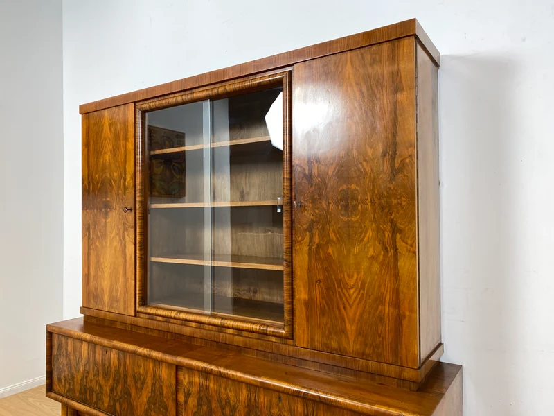 WMK I Wunderschöner 30er Jahre Art Deco Wohnzimmerschrank I Vollholz in edlem Walnuss