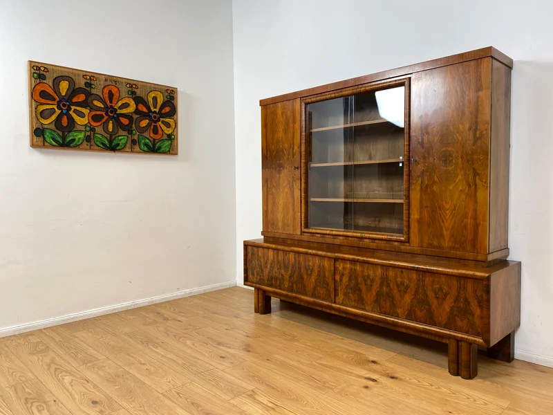 WMK I Wunderschöner 30er Jahre Art Deco Wohnzimmerschrank I Vollholz in edlem Walnuss