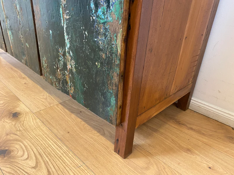 Boatwood by WMK I Einzigartiges Sideboard handgefertigt aus altem Bootsholz in Originalfarben