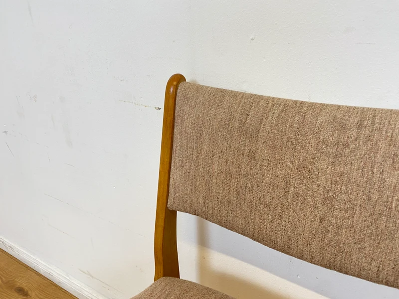 WMK I 6er Set skandinavischer Designerstühle von Johannes Andersen aus Eiche mit beigem Originalbezug