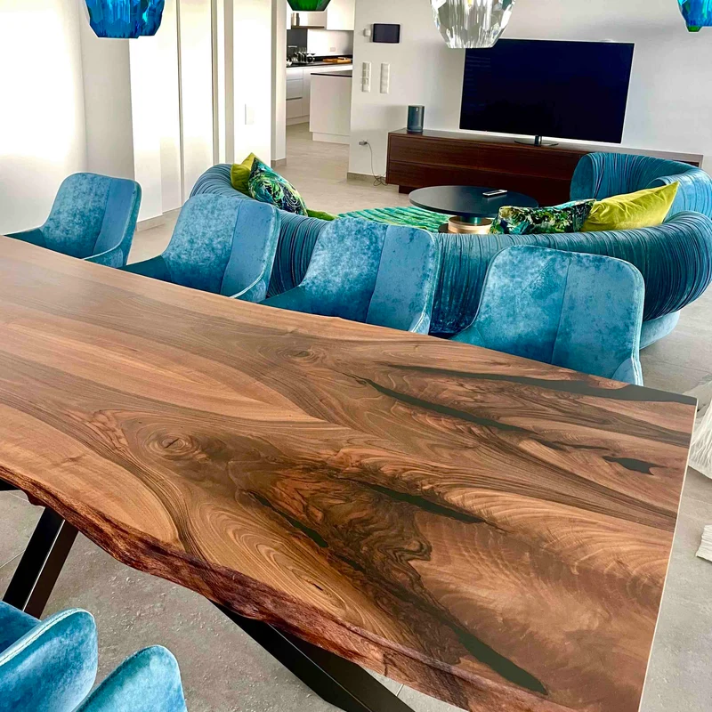 Design Esstisch Nussbaum DUO - mit Epoxidharz Picassi Spyder Untergestell
