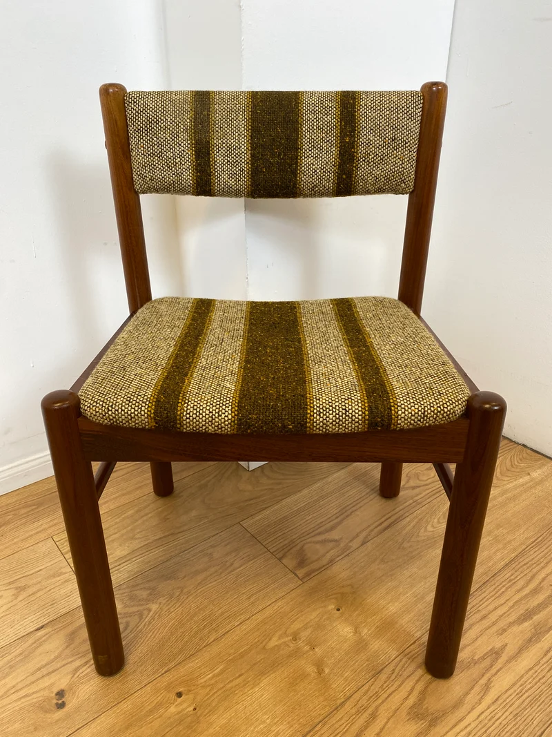 WMK I Set aus 6 stilvollen skandinavischen Mid-Century Designer Stühlen von Farstrup