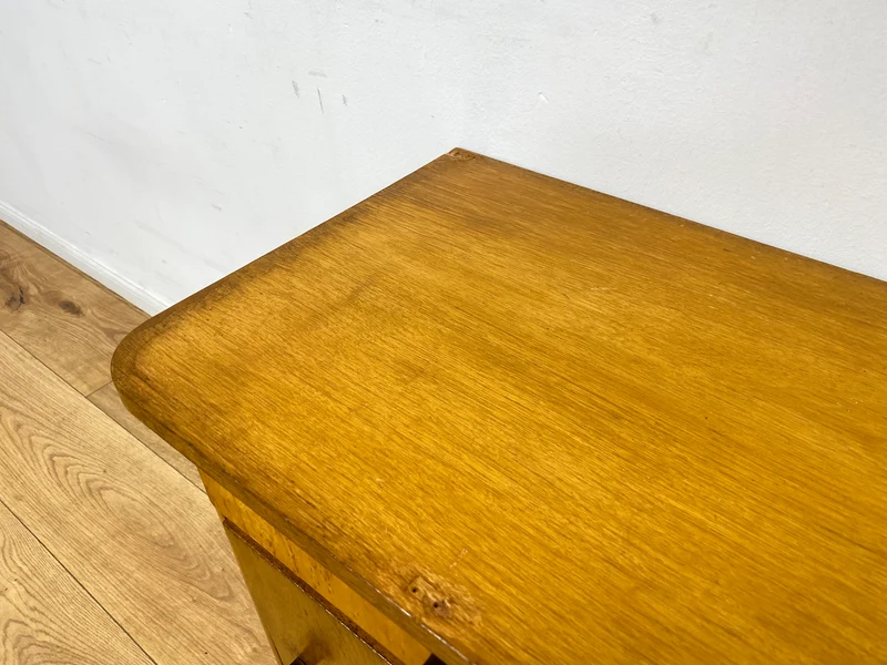 WMK Schöner Mid-Century Nachttisch aus vollem Holz mit Schublade und Messinggriffen
