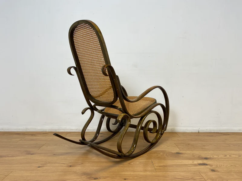 WMK I Eleganter italienischer Bugholz Schaukel Stuhl mit Wiener Geflecht von Sautto & Liberale im Thonet Stil, 1930-1960
