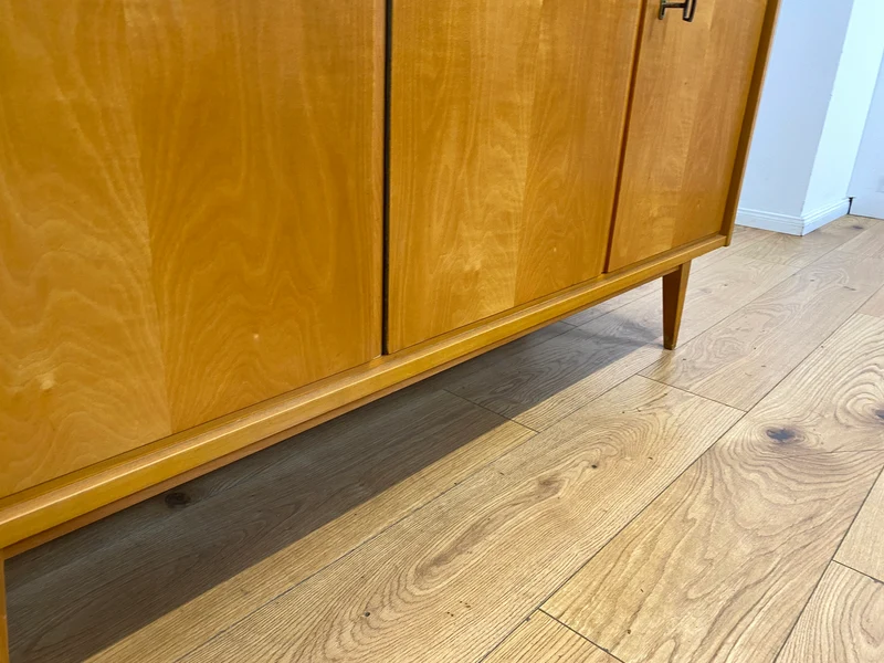 WMK I Versand 85€ I Stilvolles helles Mid-Century Sideboard aus 1965 von VEB Südthüringer Möbelwerken Themar
