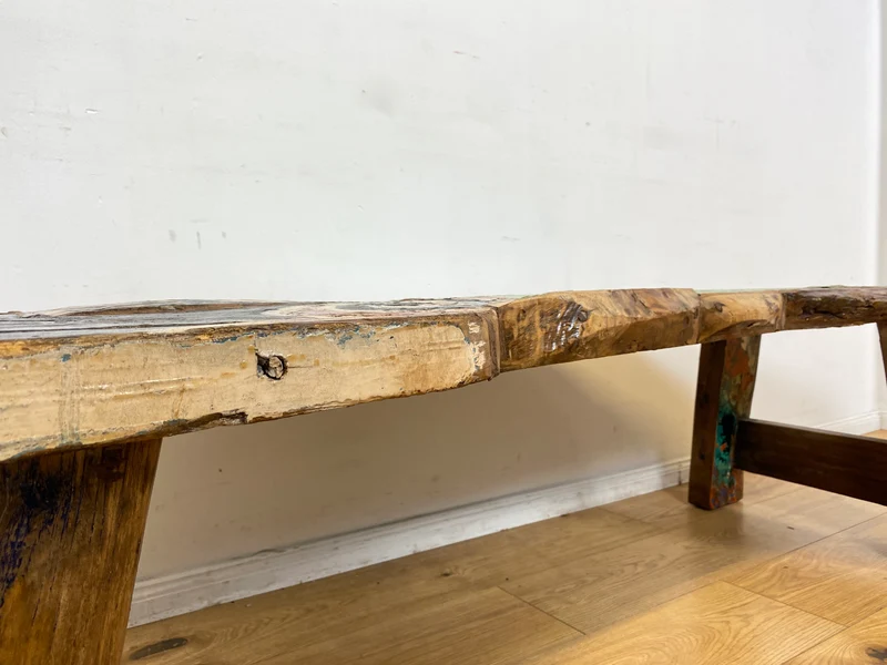 Boatwood by WMK I Robuste Bank aus altem Bootsholz I handgefertigtes Unikat mit Originalfarben I Teakholz massiv in Originalfarbe