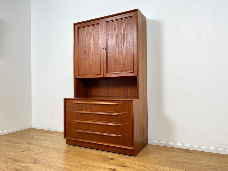 WMK I Stilvolles skandinavisches Highboard in Teakholz mit Schubladen & formschönen Holzgriffen