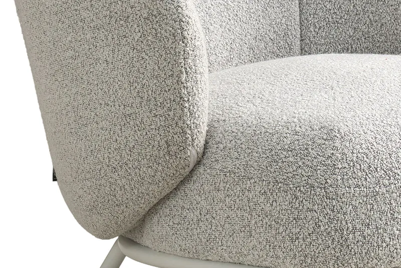 Sessel SELVIK 01, Bezug in Bouclé grau, Untergestell aus Metall schwarz oder Bezug in Bouclé greige, Untergestell aus Metall seidengrau