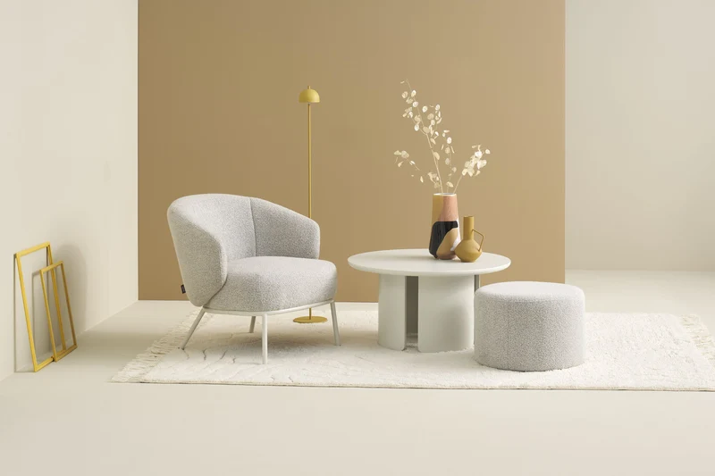 Couchtisch MOLDE 01, Echtholzfurnier Eichefarbig Bianco, Eichefarbig Tobacco oder seidengrau