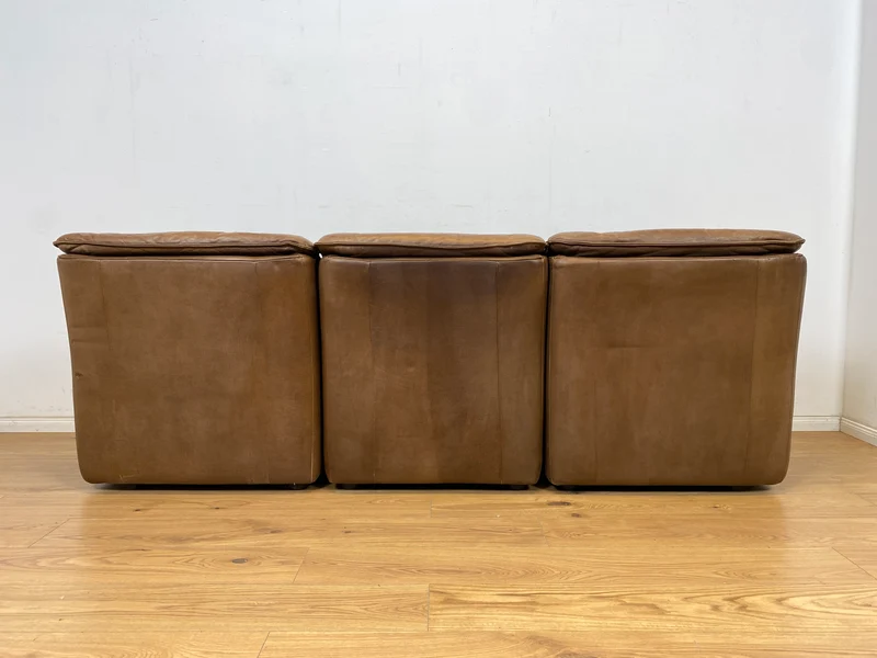 WMK Schöne & äußerst bequeme modulare Vintage Sitzgarnitur aus Sessel , 2er & 3er Sofa in Echtleder mit Patina