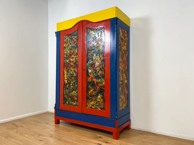 WMK # Schrank oder Kunst? Ein Unikat! Kunstvoll gestalteter antiker Kleiderschrank aus vollem Holz