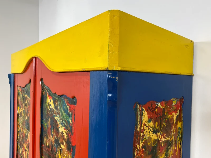 WMK # Schrank oder Kunst? Ein Unikat! Kunstvoll gestalteter antiker Kleiderschrank aus vollem Holz