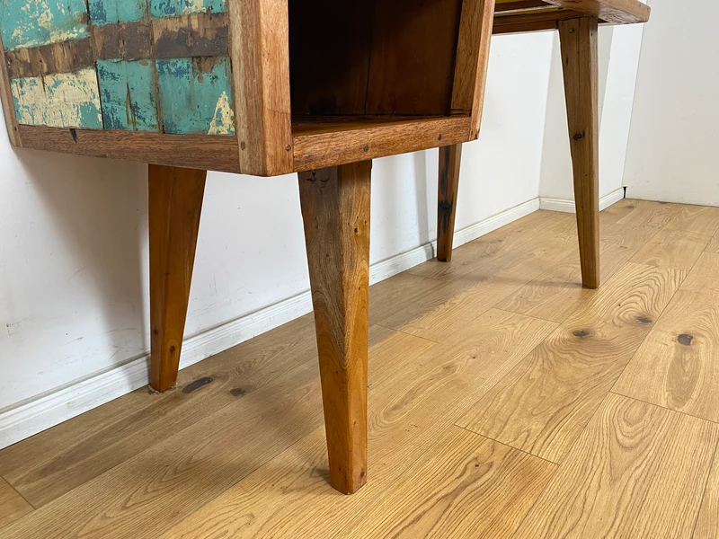 Boatwood by WMK # Formschöner und beidseitig verwendbarer Schreibtisch aus altem Bootsholz, ein handgefertigtes Unikat aus massivem Teakholz