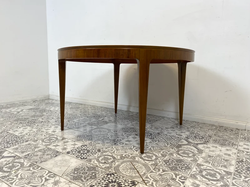 WMK Besonders schöner & sehr gut erhaltener runder skandinavischer Designer Couchtisch von Ole Wanscher für AJ Iversen aus den 1950ern