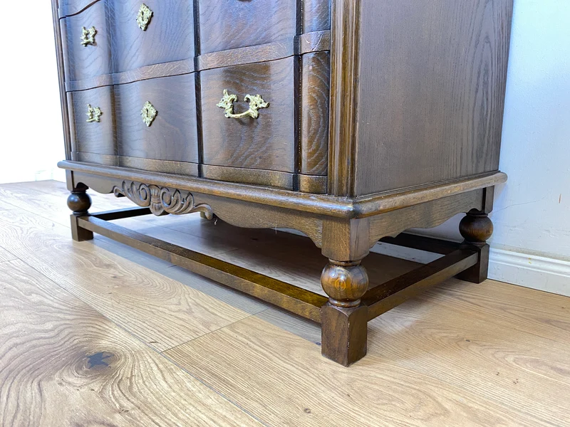 WMK Sehr gut erhaltener dänischer Vintage Schreibschrank aus vollem Holz mit schönem Bleiglas Aufsatz & edlen Messingbeschlägen