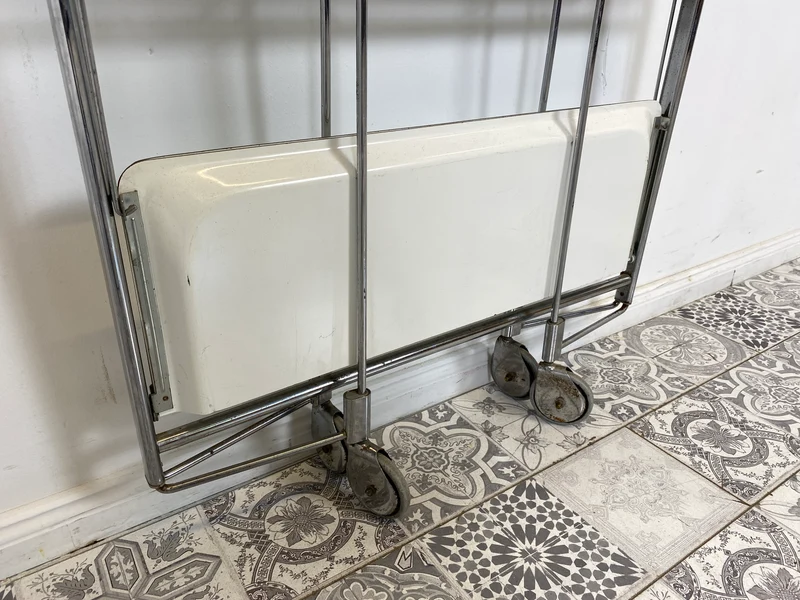 WMK Der Design Klassiker! Kultiger & sehr gut erhaltener faltbarer Dinette Servierwagen von Bremshey Solingen aus 1960er Jahren