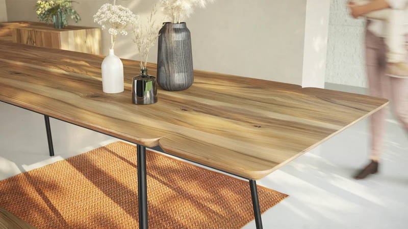 MARTA Ausziehbarer Esstisch aus Nussbaum