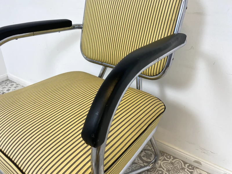 WMK Berühmter skandinavischer freitragender Stahlrohr Designersessel Attr von Fritz Hansen , 1930er Jahre
