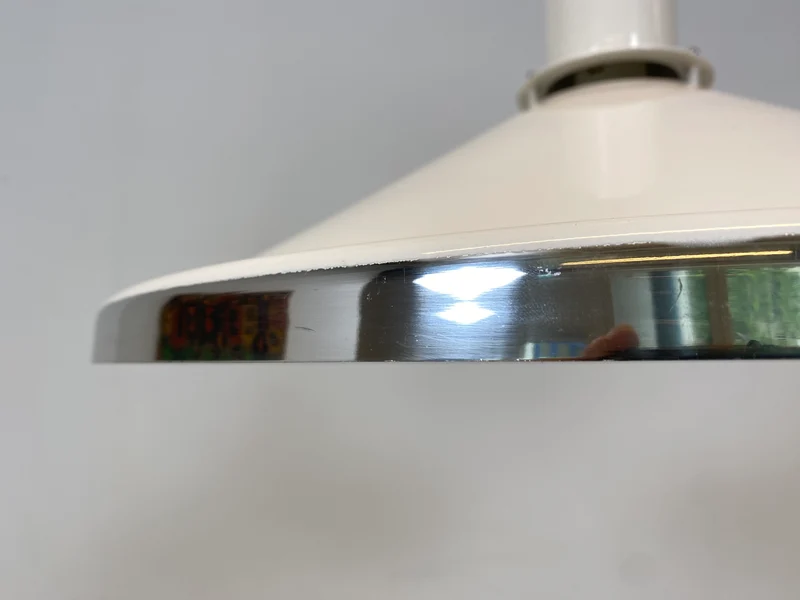 WMK Gut erhaltene skandinavische Designer Pendelleuchte Gustaf von alta design aus Aluminium und Chrom