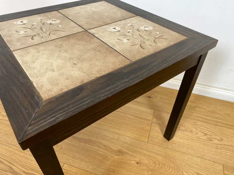 WMK Schöner skandinavischer Couchtisch aus Palisander mit kunstvoll gestalteten Fliesen