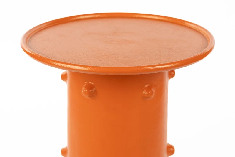 Bold Monkey Beistelltisch Pinch Me – Orange, Aluminium, 33 × 33 × 55 cm