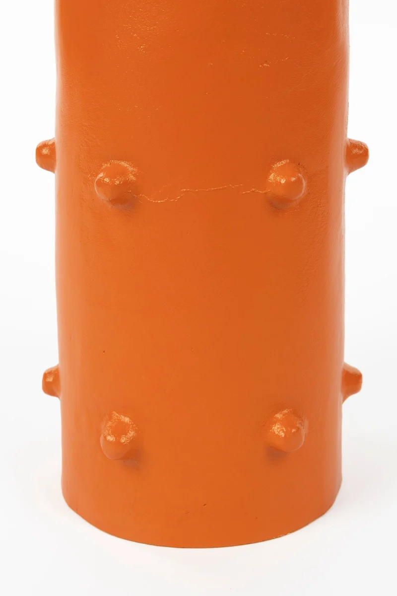 Bold Monkey Beistelltisch Pinch Me – Orange, Aluminium, 33 × 33 × 55 cm