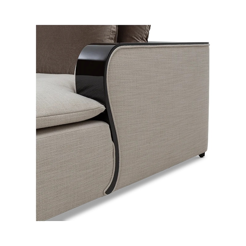 Christopher Guy Sofa 60-0684