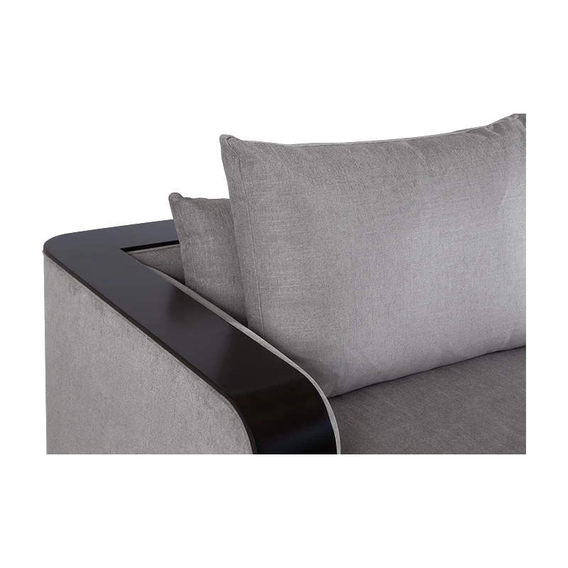 Christopher Guy Sofa 60-0680