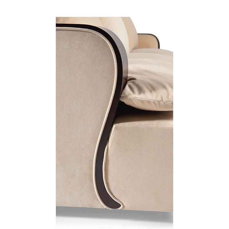 Christopher Guy Sofa 60-0661