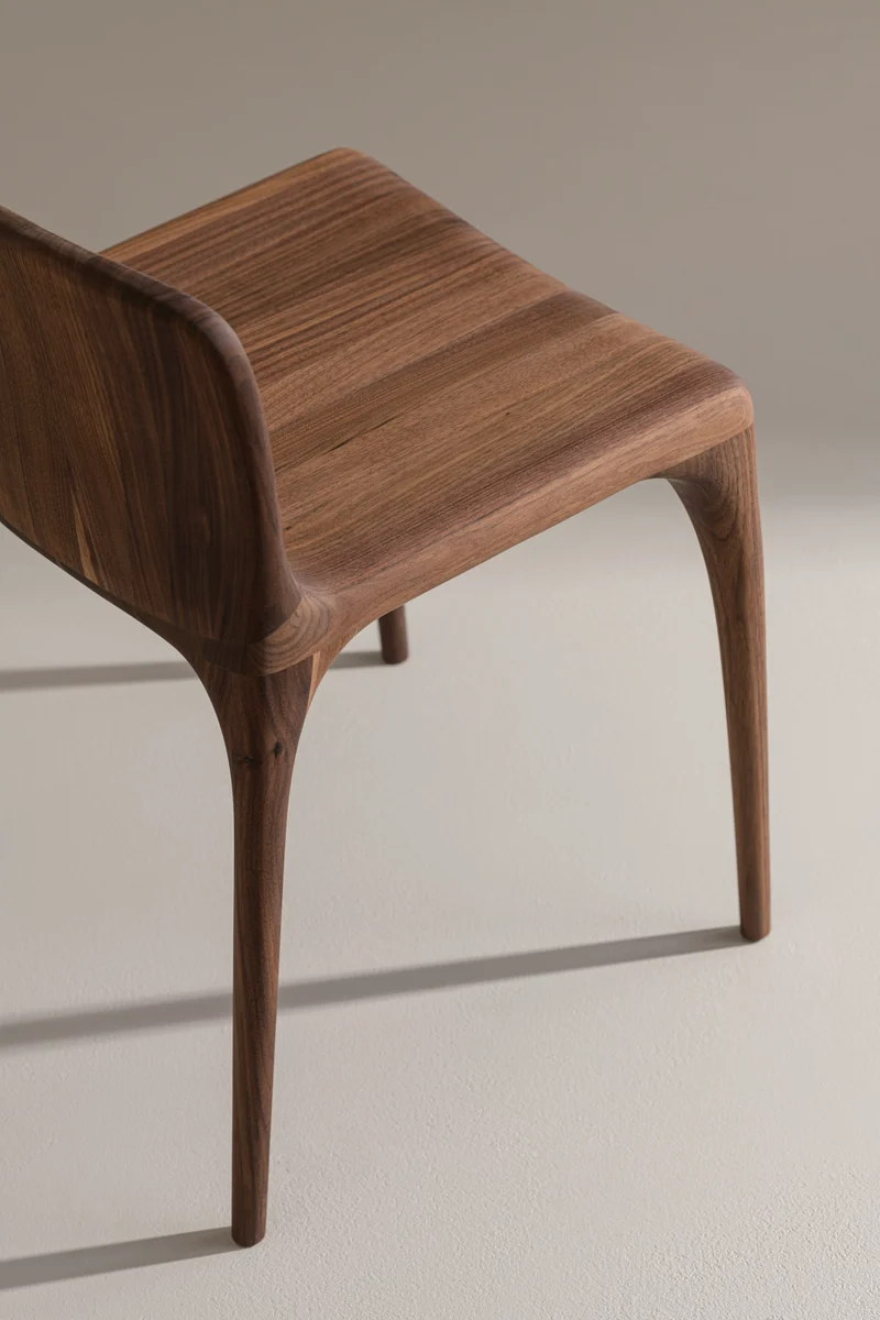 LÜNA Low Chair