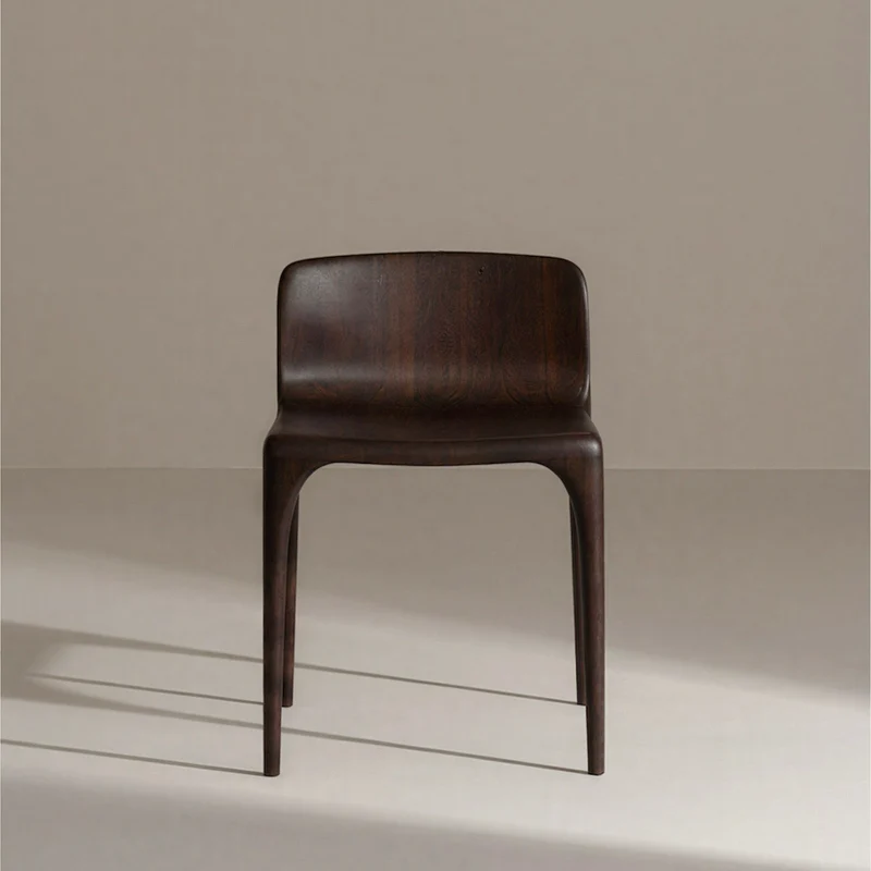 LÜNA Low Chair