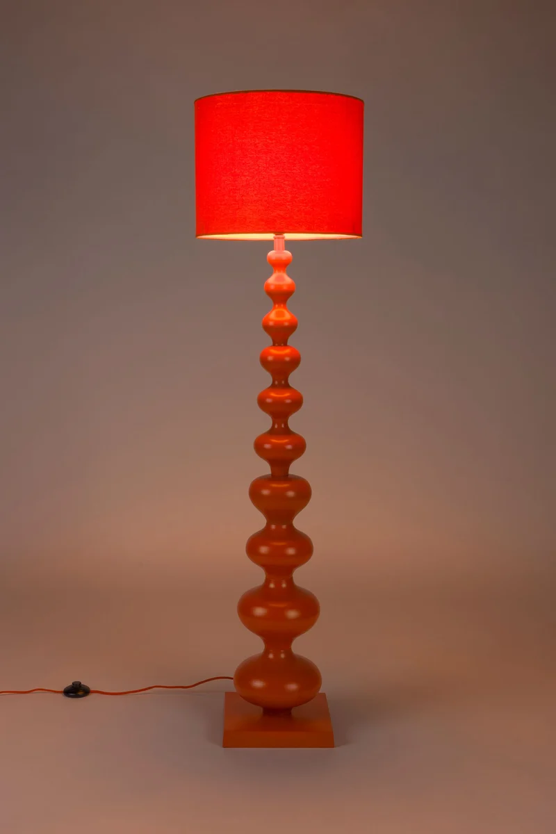 Bold Monkey Stehleuchte When Orange is King – Eisen, 38 × 38 × 150 cm