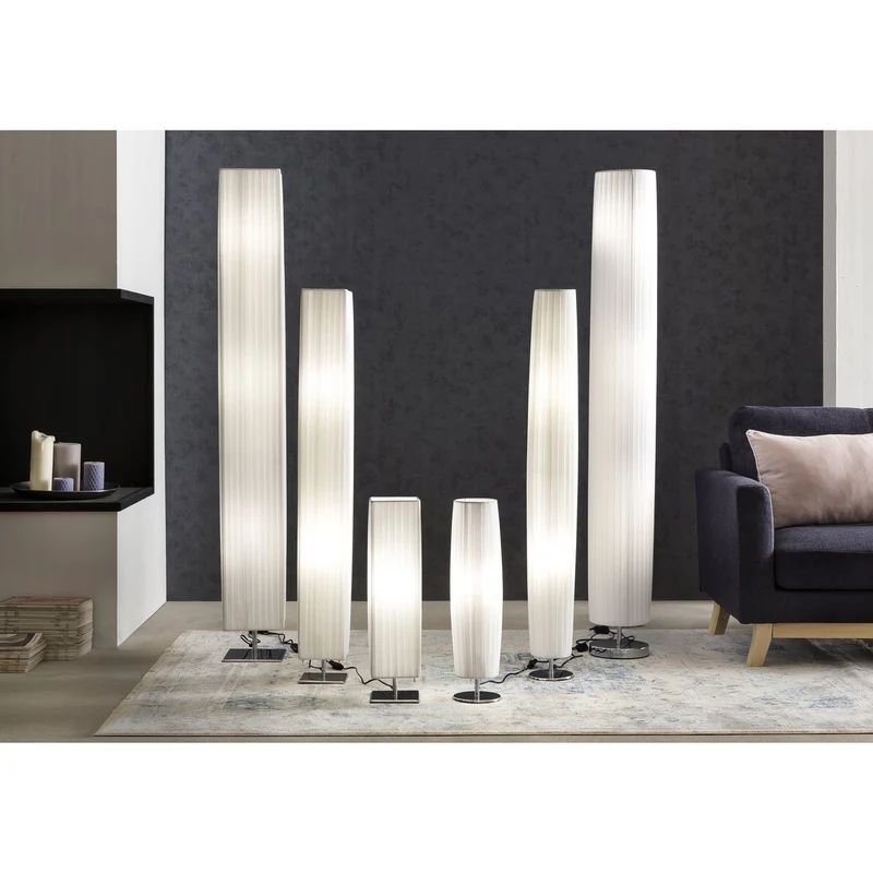 Stehleuchte mit Plisseeschirm und rundem Fuß – Weiß/Chrom, 120 cm
