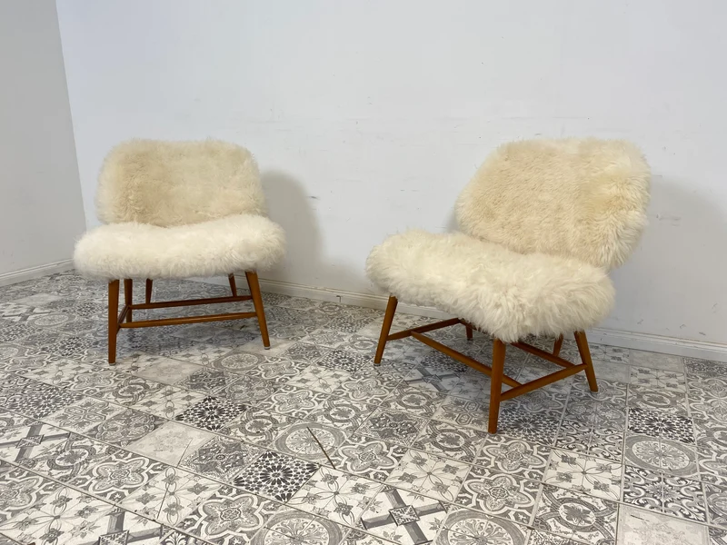 WMK # 1/3 Außergewönlicher & sehr seltener skandinavischer 50er Jahre Designer Sessel von Alf Svensson mit neuem Fellbezug