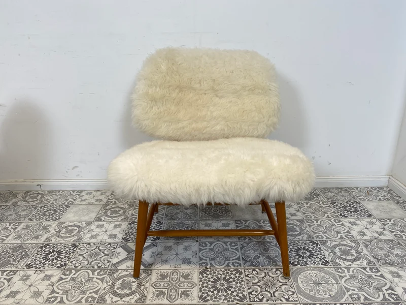WMK # 1/3 Außergewönlicher & sehr seltener skandinavischer 50er Jahre Designer Sessel von Alf Svensson mit neuem Fellbezug