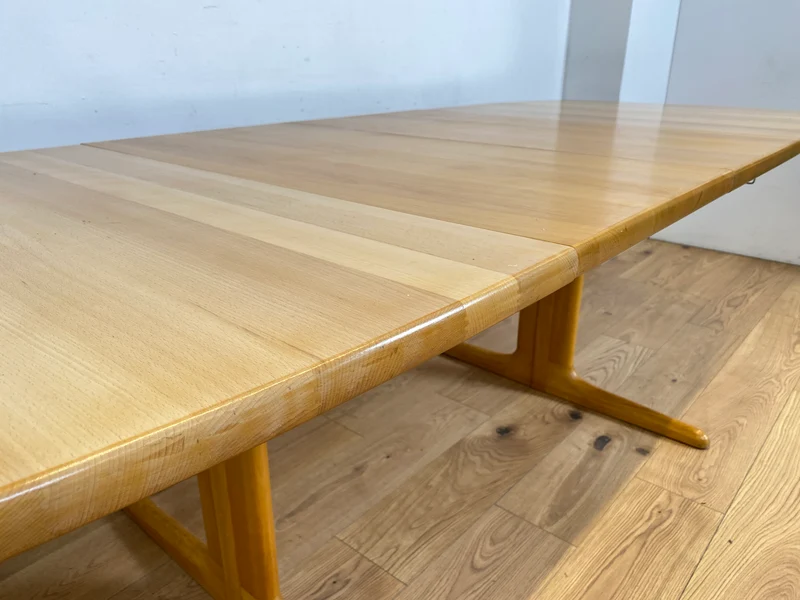 WMK Edler und hochwertiger skandinavischer Designer Esstisch von Skovby Møbelfabrik aus massiver Eiche , 2-fach ausziehbar