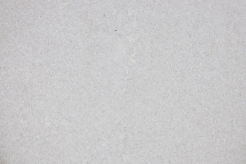 White Label Living Beistelltisch Karrara – Weiß, Marmor, 33 × 33 × 45 cm
