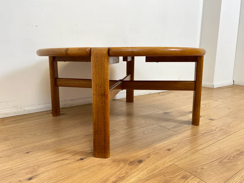 WMK # Rarer & gut erhaltener runder skandinavischer Mid-Century Designercouchtisch von L. Olsen & Søn Møbelfabrik aus massivem Teakholz
