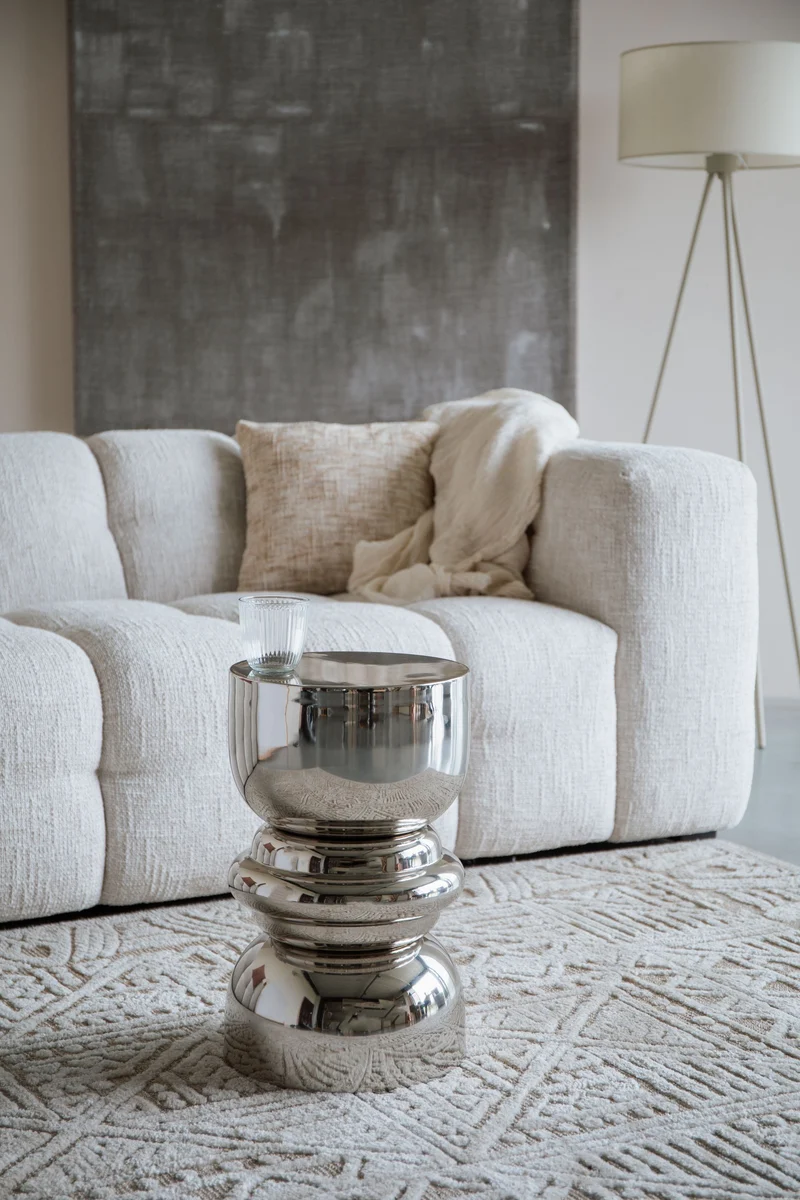 White Label Living Beistelltisch Kinga Silver – Eisen, 29,5 × 29,5 × 48 cm