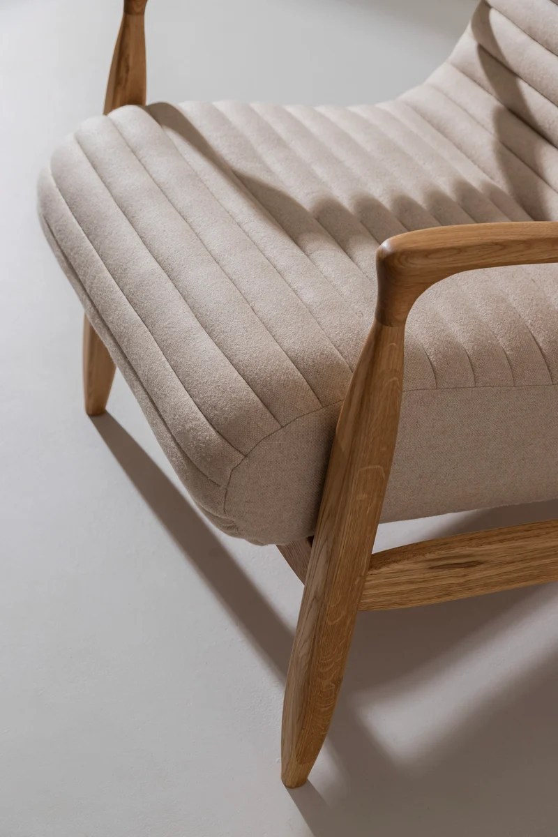 LAICA Sessel mit Ottomane