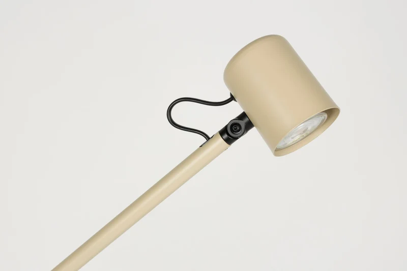 White Label Living Stehleuchte Aero – Beige, Eisen, 57,5 × 25 × 120 cm